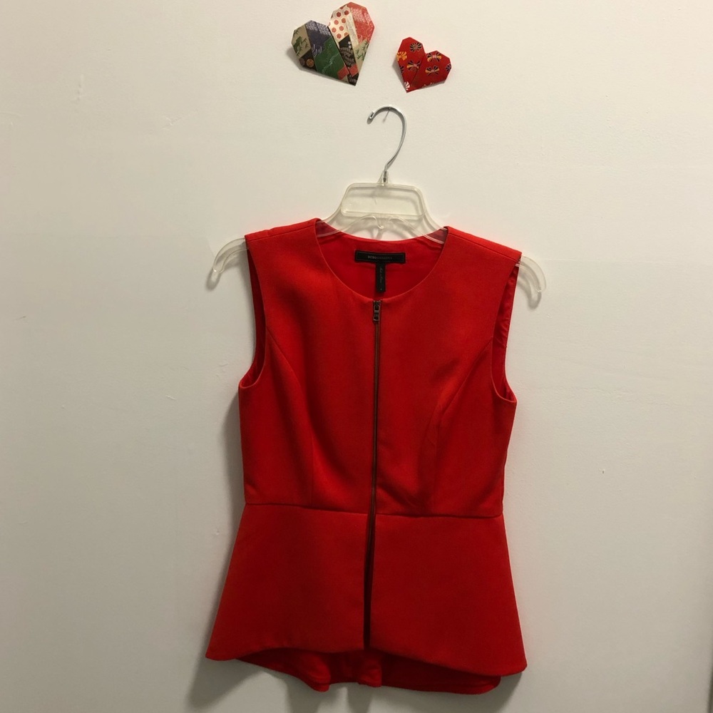 BCBG scarlet red zipped peplum top